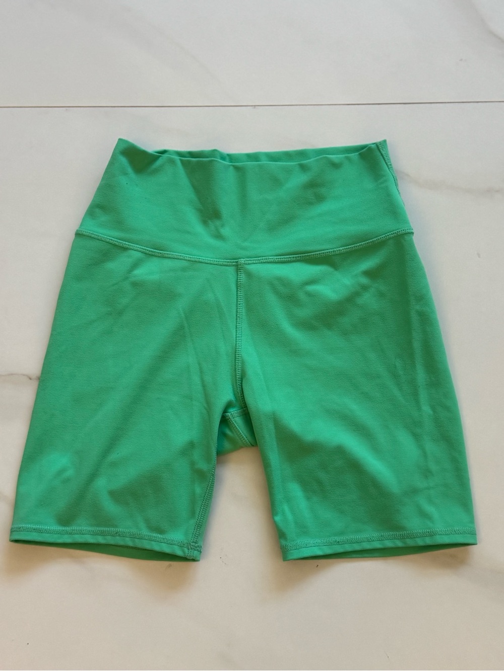 High-Rise Women's Bike Shorts in Green - Stretch Performance
